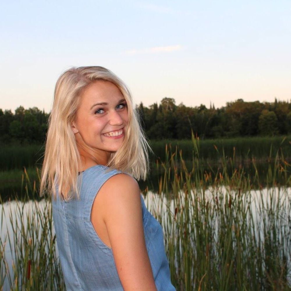 Meet your Posher, Haley